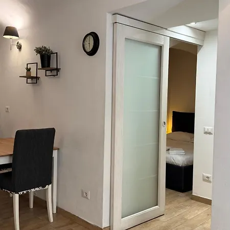 Clementini Apartment *